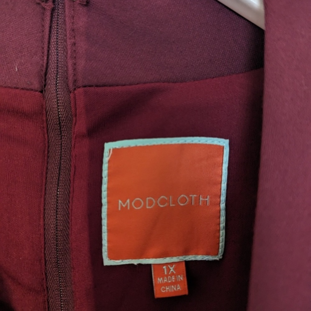 Modcloth Warranted Wanderlust Burgundy Dress Size 1XL - Picture 4 of 7